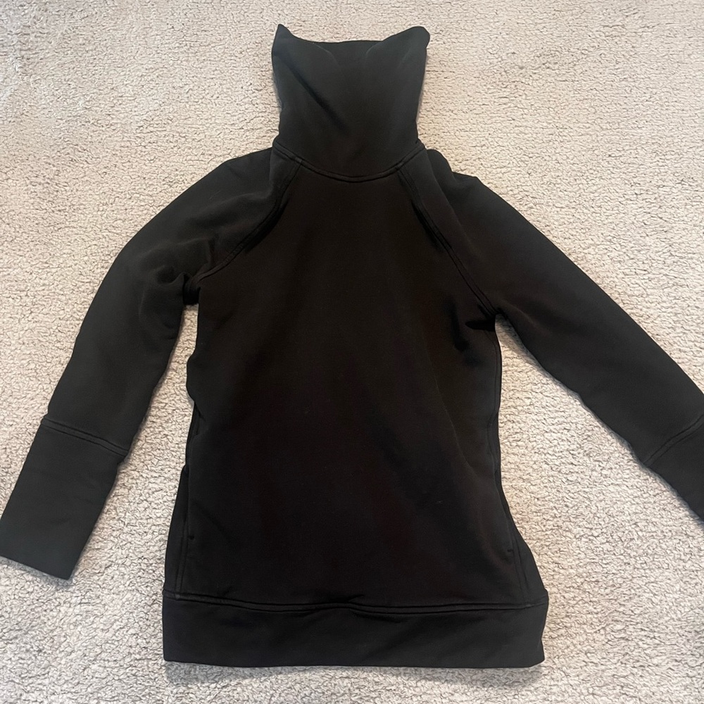 Don't Hurry Be Happy Pullover size 4